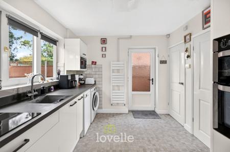 2 bedroom Semi-detached house for sale in St. Crispin Close, North Killingholme, DN40