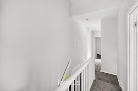 4 bedroom Terraced House for sale in Hainton Avenue, Grimsby, DN32