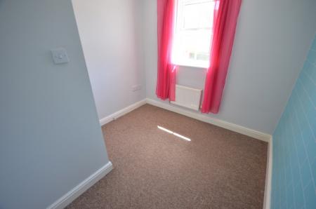 4 bedroom Detached house to let in St Clements Way, New Waltham, DN36