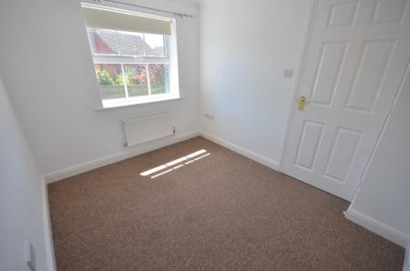 4 bedroom Detached house to let in St Clements Way, New Waltham, DN36
