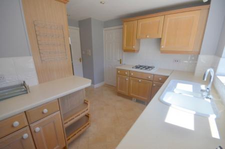 4 bedroom Detached house to let in St Clements Way, New Waltham, DN36