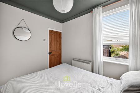 2 bedroom Terraced House for sale in Ludborough Road, North Thoresby, DN36