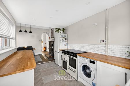 2 bedroom Terraced House for sale in Ludborough Road, North Thoresby, DN36