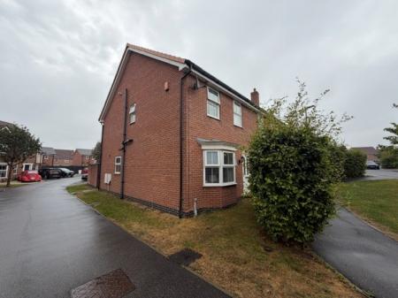 3 bedroom Semi-detached house to let in Burton Road, Immingham, DN40