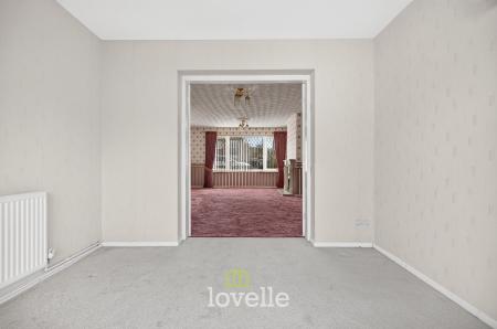 3 bedroom Semi-detached house for sale in Ancaster Avenue, Grimsby, DN33