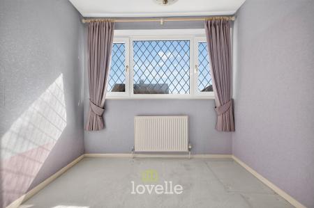 3 bedroom Semi-detached house for sale in Ancaster Avenue, Grimsby, DN33