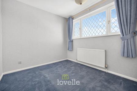 3 bedroom Semi-detached house for sale in Ancaster Avenue, Grimsby, DN33