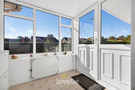 3 bedroom Detached bungalow for sale in Nicholson Road, Healing, DN41