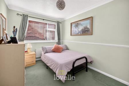 3 bedroom Detached bungalow for sale in Nicholson Road, Healing, DN41