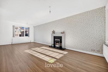 3 bedroom Detached house for sale in Wheatfield Drive, Waltham, DN37