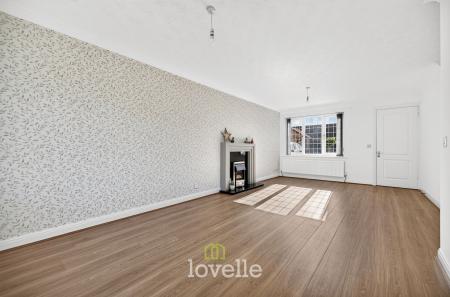 3 bedroom Detached house for sale in Wheatfield Drive, Waltham, DN37