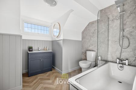 3 bedroom Detached house for sale in Wheatfield Drive, Waltham, DN37