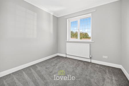 3 bedroom Detached house for sale in Wheatfield Drive, Waltham, DN37