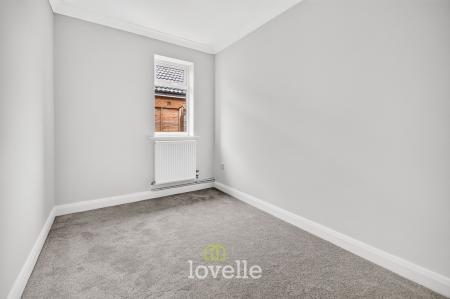 3 bedroom Detached bungalow for sale in Carmen Crescent, Holton-Le-Clay, DN36