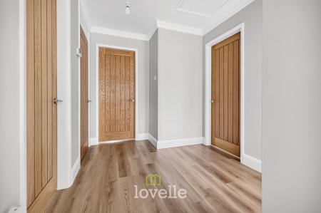 3 bedroom Detached bungalow for sale in Carmen Crescent, Holton-Le-Clay, DN36