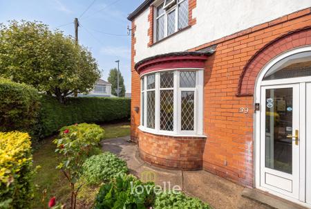 3 bedroom Semi-detached house for sale in Cross Coates Road, Grimsby, DN34