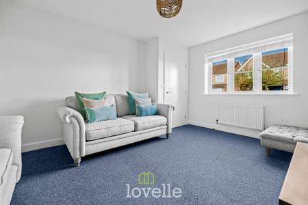 4 bedroom Detached house for sale in Edinburgh Way, Scartho Top, DN33
