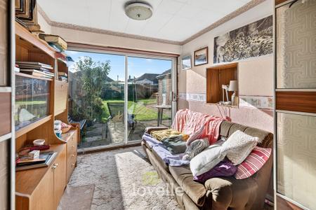 3 bedroom Semi-detached house for sale in Laceby Road, Grimsby, DN34