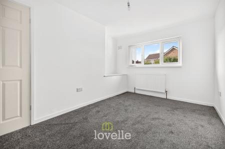 3 bedroom Semi-detached house for sale in Butt Lane, Laceby, DN37