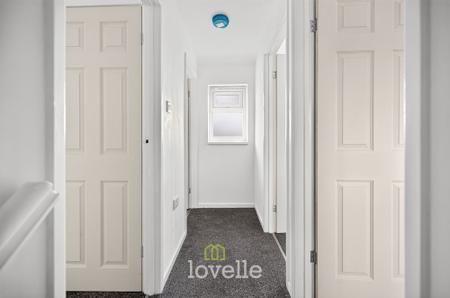 3 bedroom Semi-detached house for sale in Butt Lane, Laceby, DN37