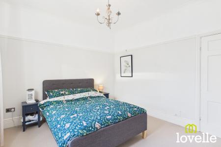 4 bedroom Detached house for sale in Beverley Road, Kingston upon Hull, HU6