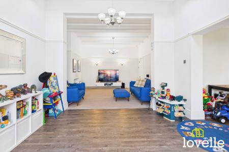 4 bedroom Detached house for sale in Beverley Road, Kingston upon Hull, HU6