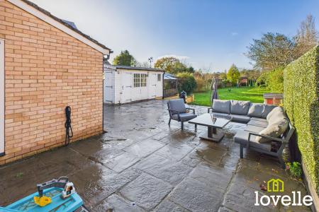 4 bedroom Detached house for sale in Beverley Road, Kingston upon Hull, HU6