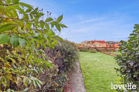 3 bedroom Terraced House for sale in Cotterdale, Kingston upon Hull, HU7