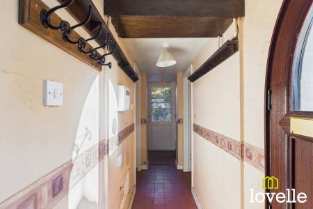 3 bedroom Semi-detached house for sale in Maytree Avenue, Kingston upon Hull, HU8