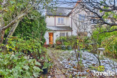 3 bedroom Semi-detached house for sale in Maytree Avenue, Kingston upon Hull, HU8