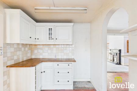 3 bedroom Semi-detached house for sale in Maytree Avenue, Kingston upon Hull, HU8