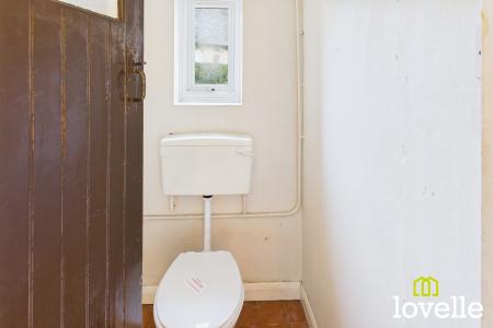 3 bedroom Semi-detached house for sale in Maytree Avenue, Kingston upon Hull, HU8