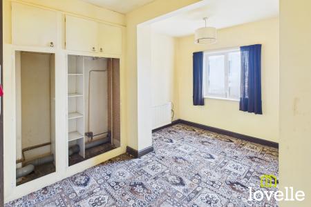 3 bedroom Semi-detached house for sale in Maytree Avenue, Kingston upon Hull, HU8