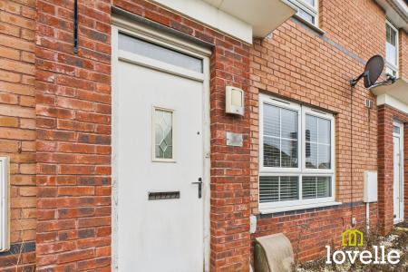 2 bedroom Terraced House for sale in Runnymede Lane, Kingston upon Hull, HU7