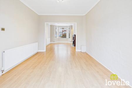 3 bedroom Semi-detached house for sale in Savery Street, Kingston upon Hull, HU9