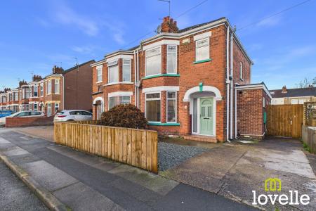 3 bedroom Semi-detached house for sale in Savery Street, Kingston upon Hull, HU9