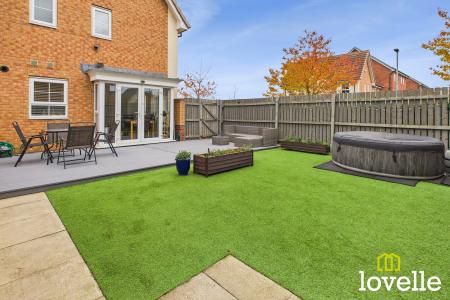 3 bedroom Semi-detached house for sale in Simpson Avenue, Kingston upon Hull, HU8