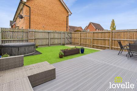 3 bedroom Semi-detached house for sale in Simpson Avenue, Kingston upon Hull, HU8