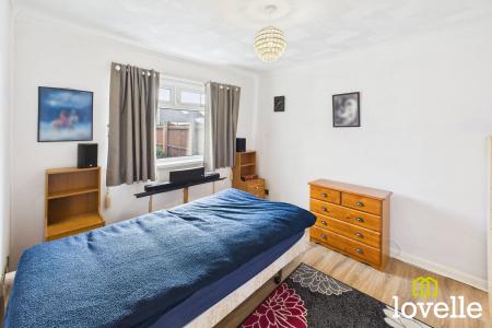 2 bedroom Bungalow for sale in Stonesdale, Kingston upon Hull, HU7