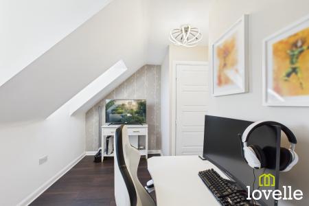 4 bedroom Semi-detached house for sale in Primrose Way, Kingswood, Hull, HU7