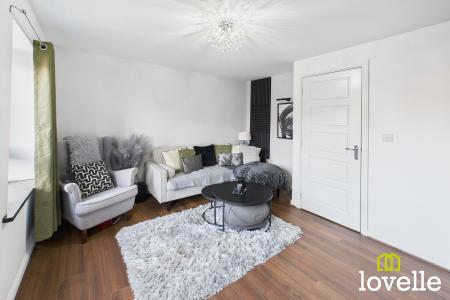 4 bedroom Semi-detached house for sale in Primrose Way, Kingswood, Hull, HU7