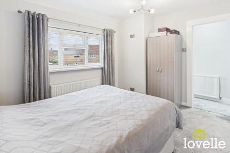 2 bedroom Terraced House for sale in Ormesby Walk, Hull, HU5