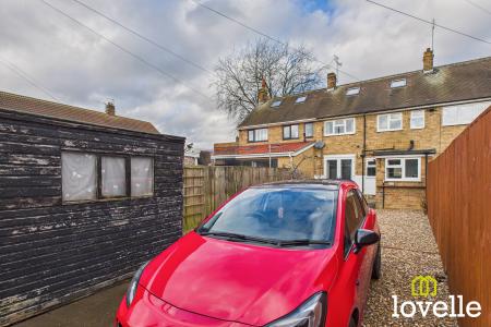 2 bedroom Terraced House for sale in Ormesby Walk, Hull, HU5