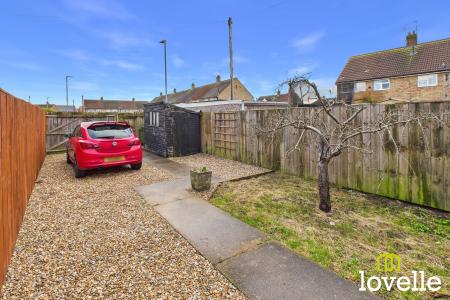 2 bedroom Terraced House for sale in Ormesby Walk, Hull, HU5