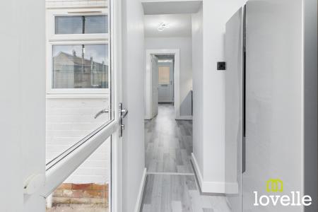 2 bedroom Terraced House for sale in Ormesby Walk, Hull, HU5