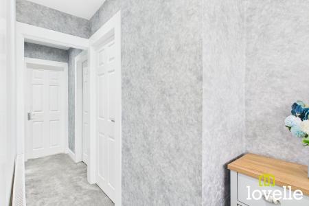 2 bedroom Terraced House for sale in Ormesby Walk, Hull, HU5