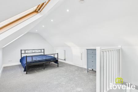 2 bedroom Terraced House for sale in Ormesby Walk, Hull, HU5