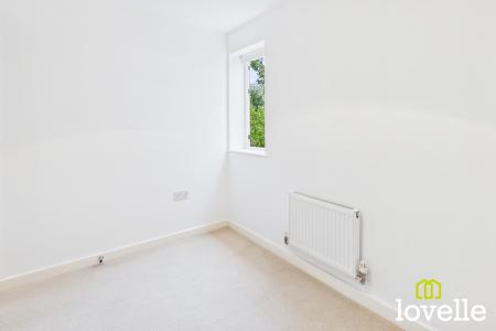 2 bedroom Flat for sale in South Lane, Hessle, East Riding of Yorkshire, HU13