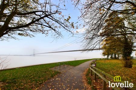 2 bedroom Apartment for sale in St Marys Close, Hessle, East Riding of Yorkshire, HU13