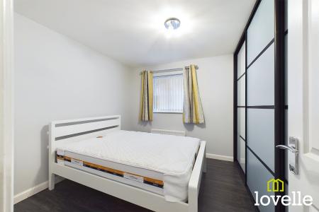 2 bedroom Apartment for sale in St Marys Close, Hessle, East Riding of Yorkshire, HU13